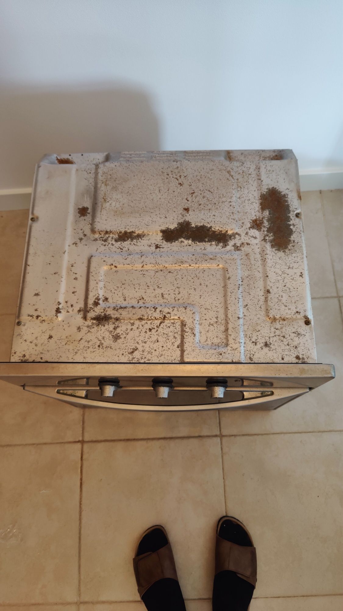 Forno elétrico Ariston de encastrar usado