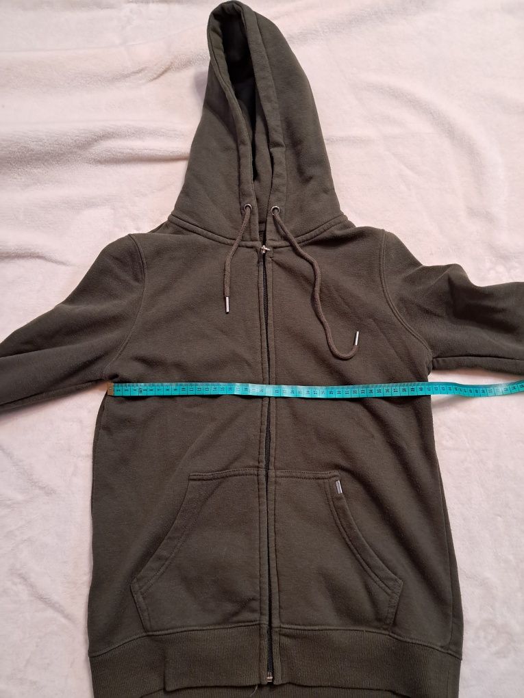 Bluza z kapturem rozpinana