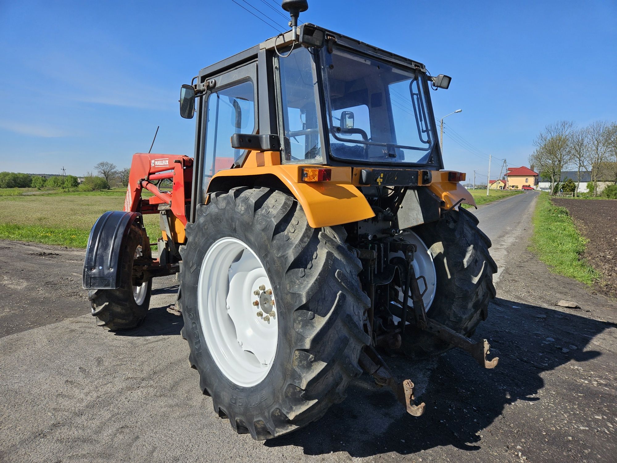 Ciągnik rolniczy Renault ceres 95 x