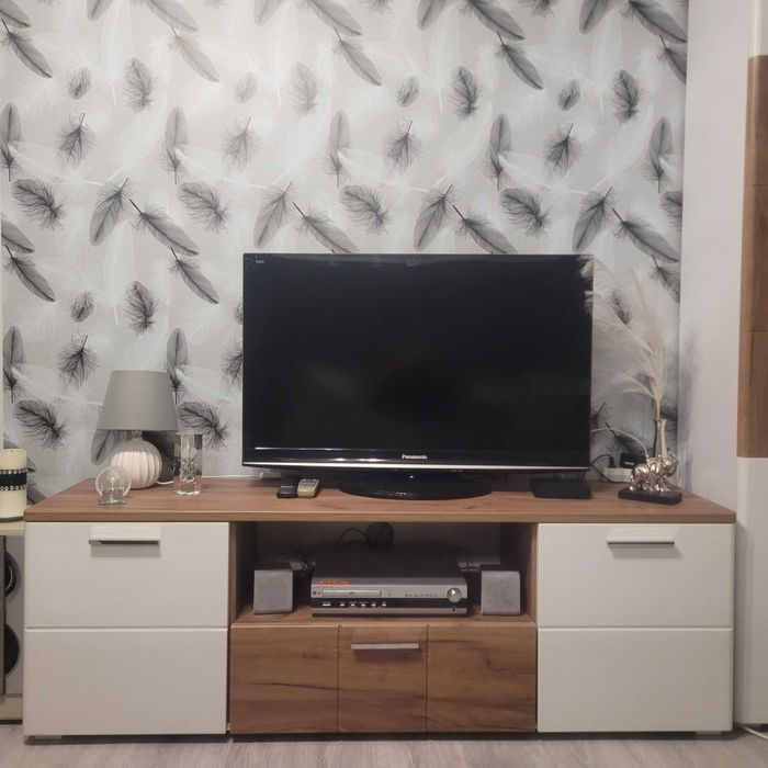 Meble komoda szafka rtv i witryna