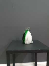 Szklana figurka pingwina