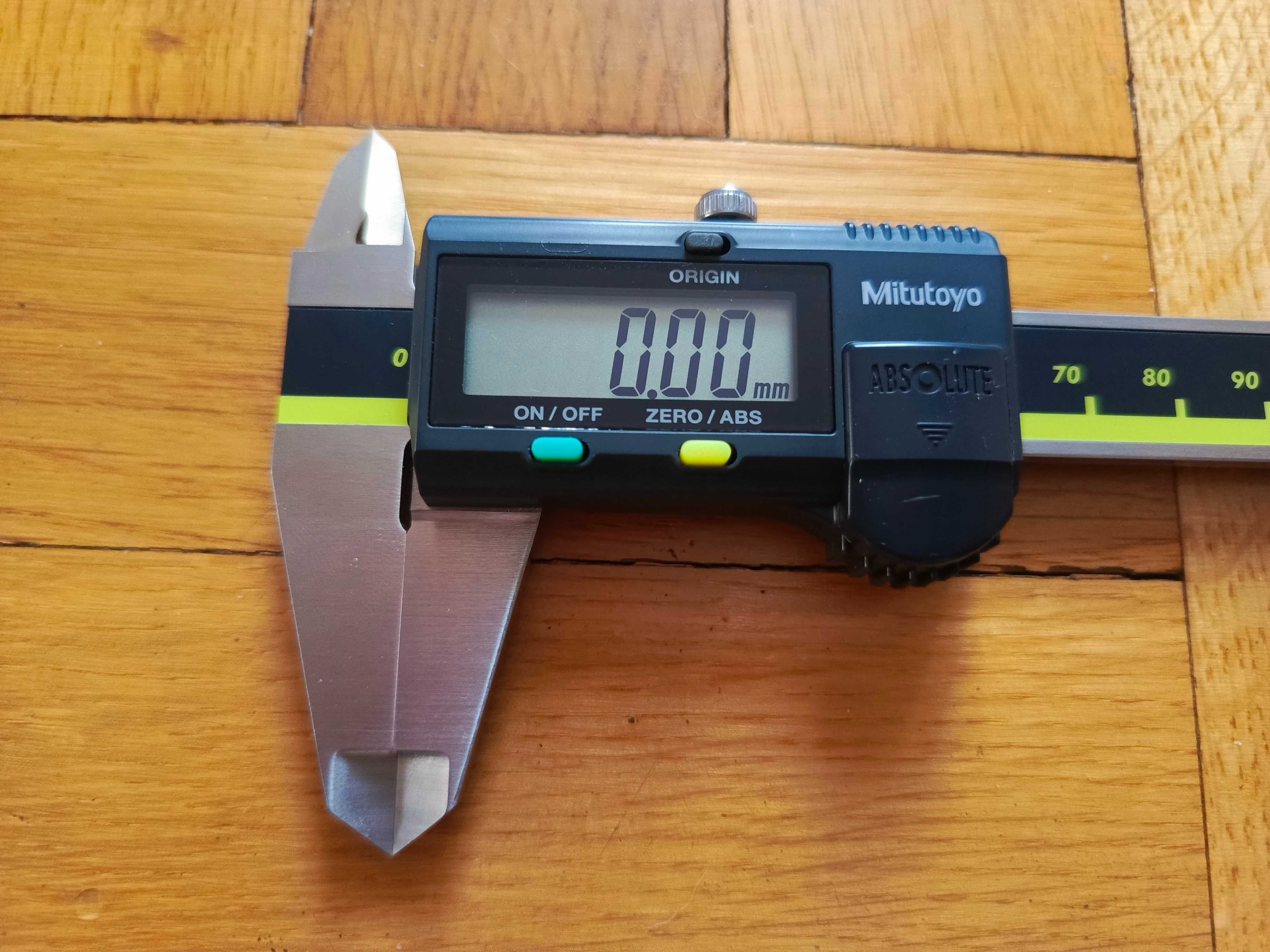 Suwmiarka Mitutoyo 500.181.30 CD-15APX 150mm AOS 100% ORYGINAŁ!