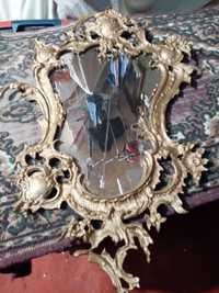 Espelho muito antigo