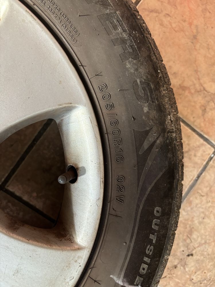 Kola nissan primera 16” 5x114,3