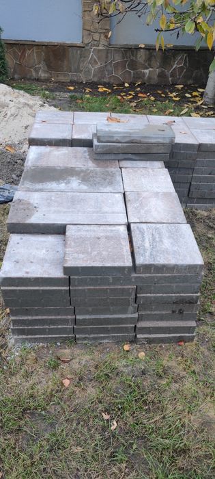 Продам плитку уличную