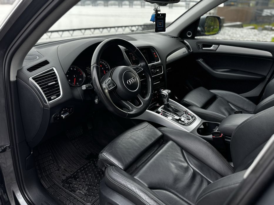 Audi Q5 S-Line 2.0 TFSI