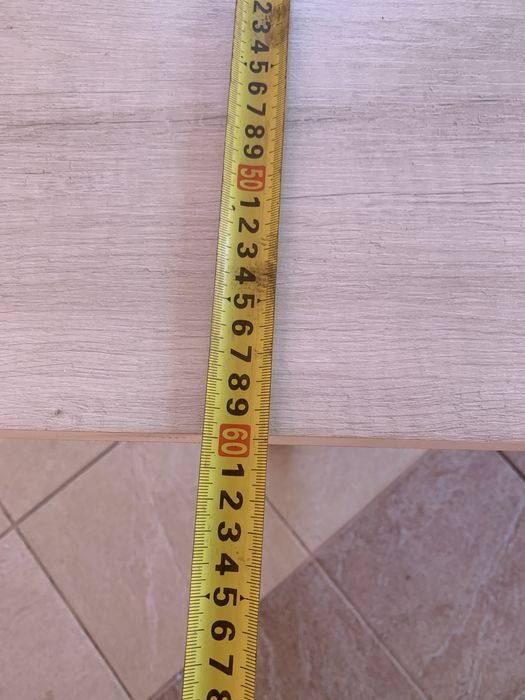 Стіл барний , або вуличний