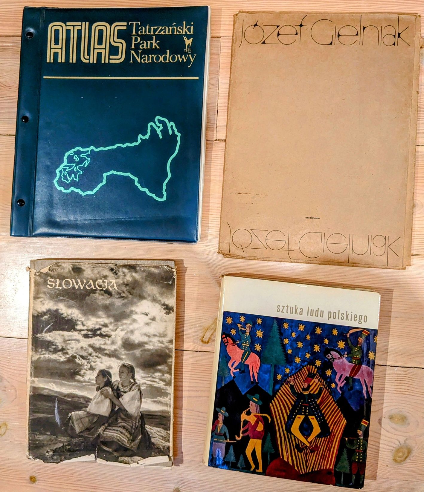 Stare albumy atlasy reprodukcje sztuka ikony