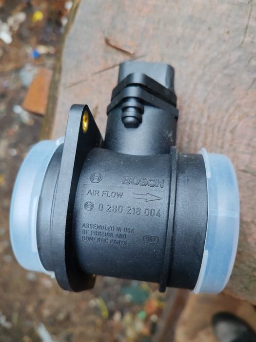 Продам датчик воздушного потока БМВ