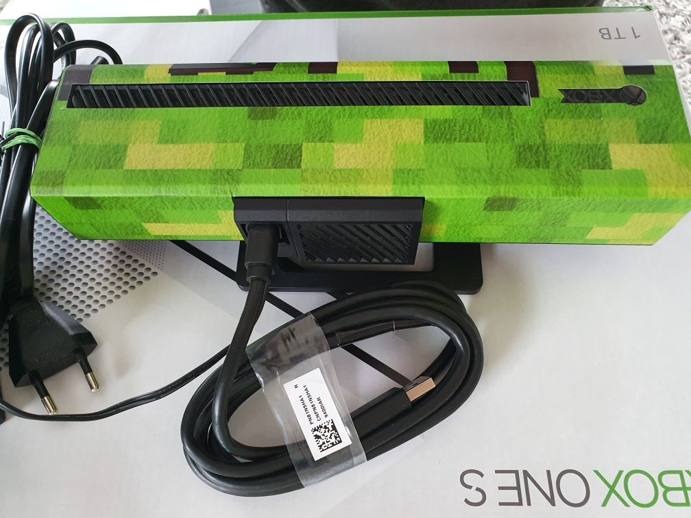 Kinect Minecraft Creeper Xbox One S X PC All Digital gratisy