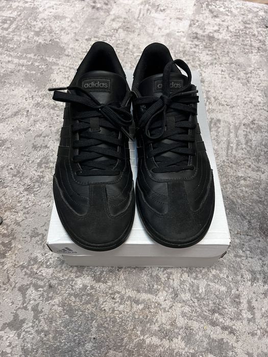 Оригінал кросівки 42р adidas okosu