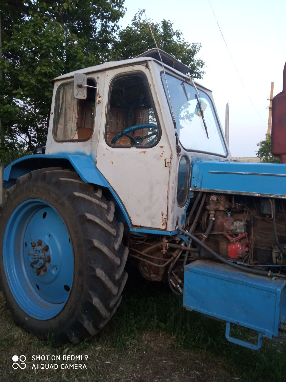 Продам трактор ЮМЗ 6 4х4. Прицеп .