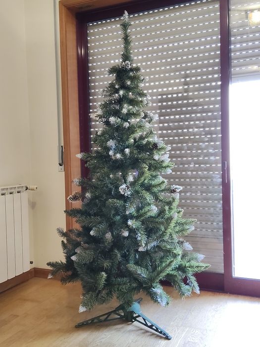 Árvore de Natal Nova - 1,80m