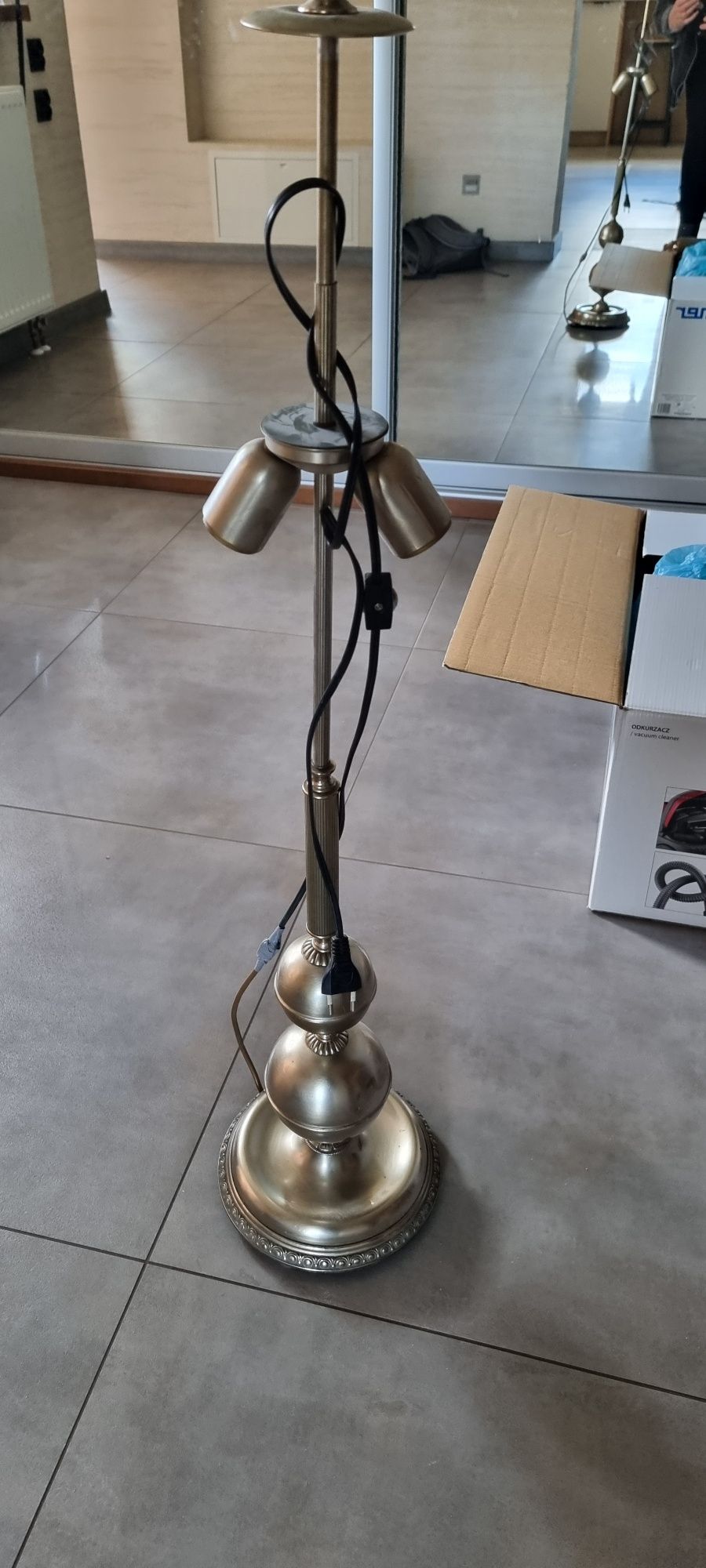 Stojak pod lampę beż abazura