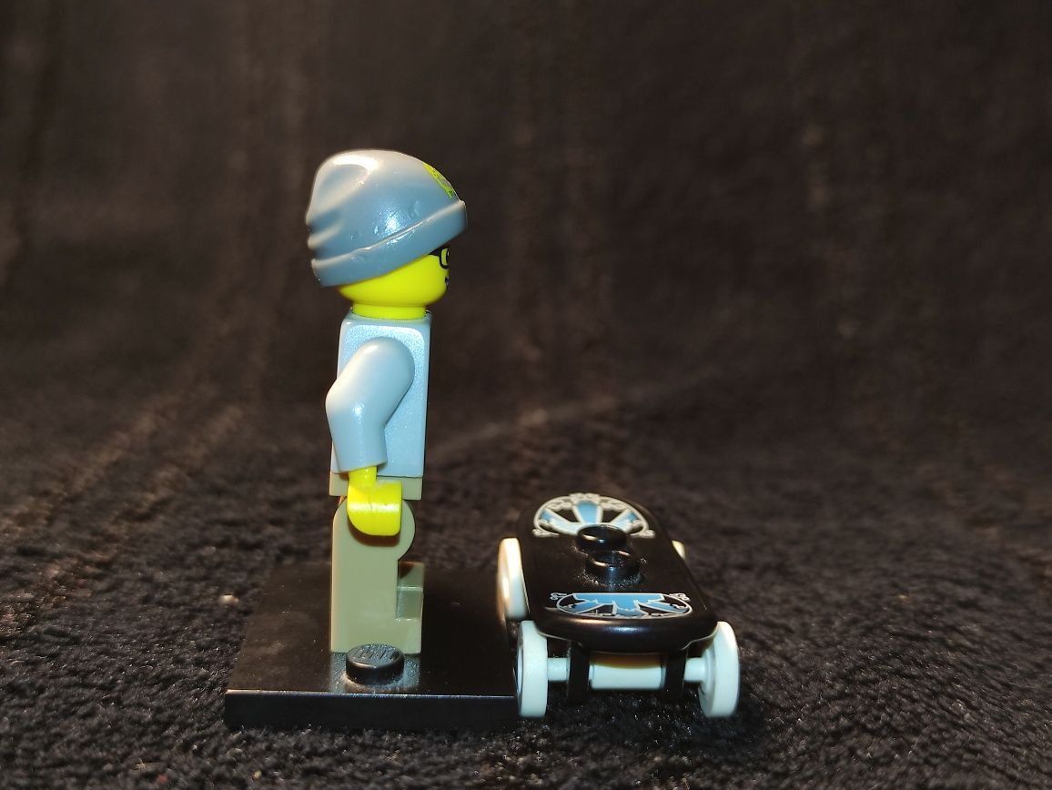 Lego Minifigurka Uliczny Skater