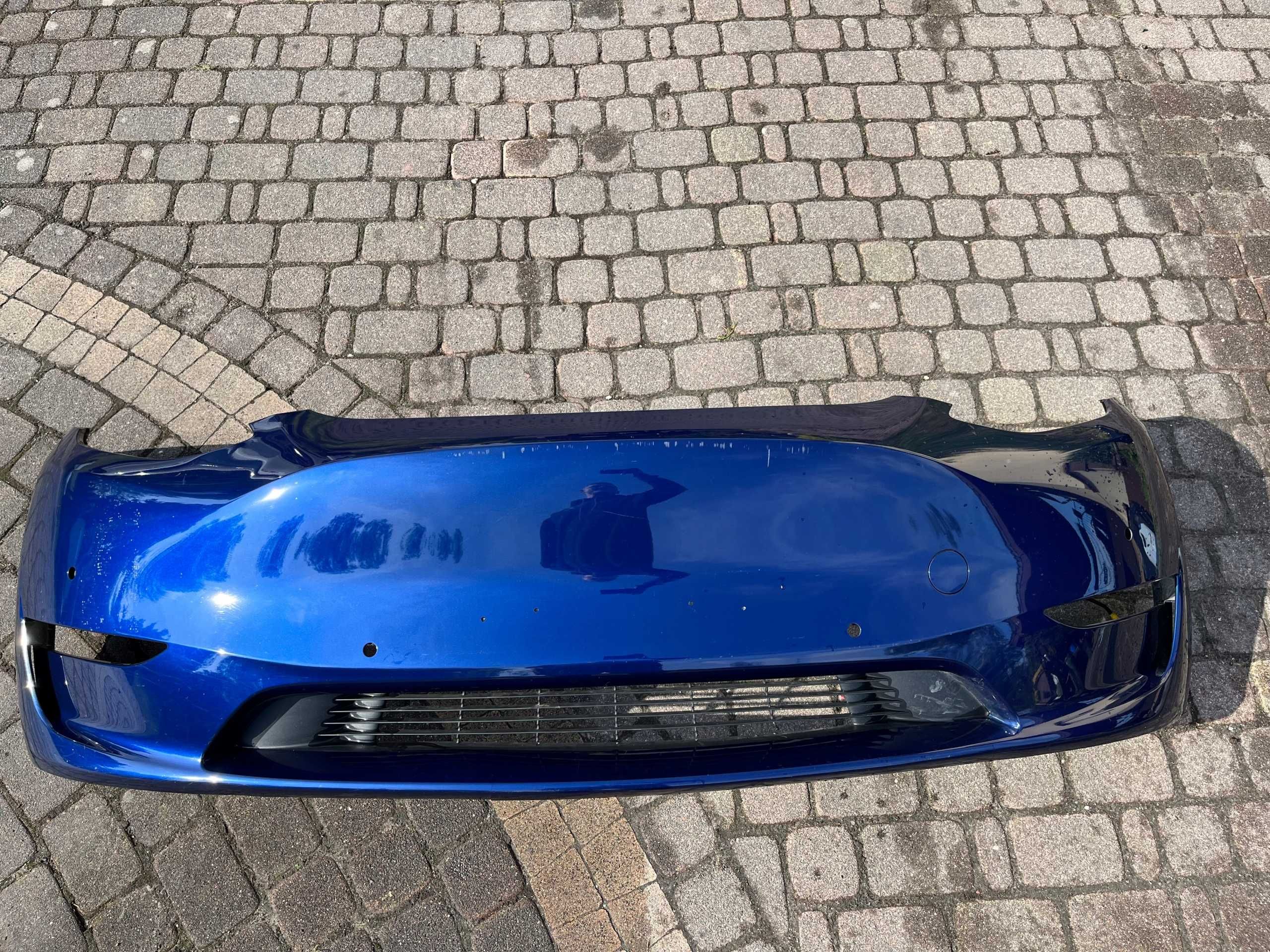 Tesla Model Y бампер передній  рест дорест