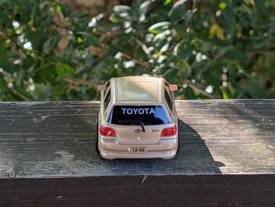 Toyota Vitz Yaris model JDM naciągany zabawka kolekcja gadżet