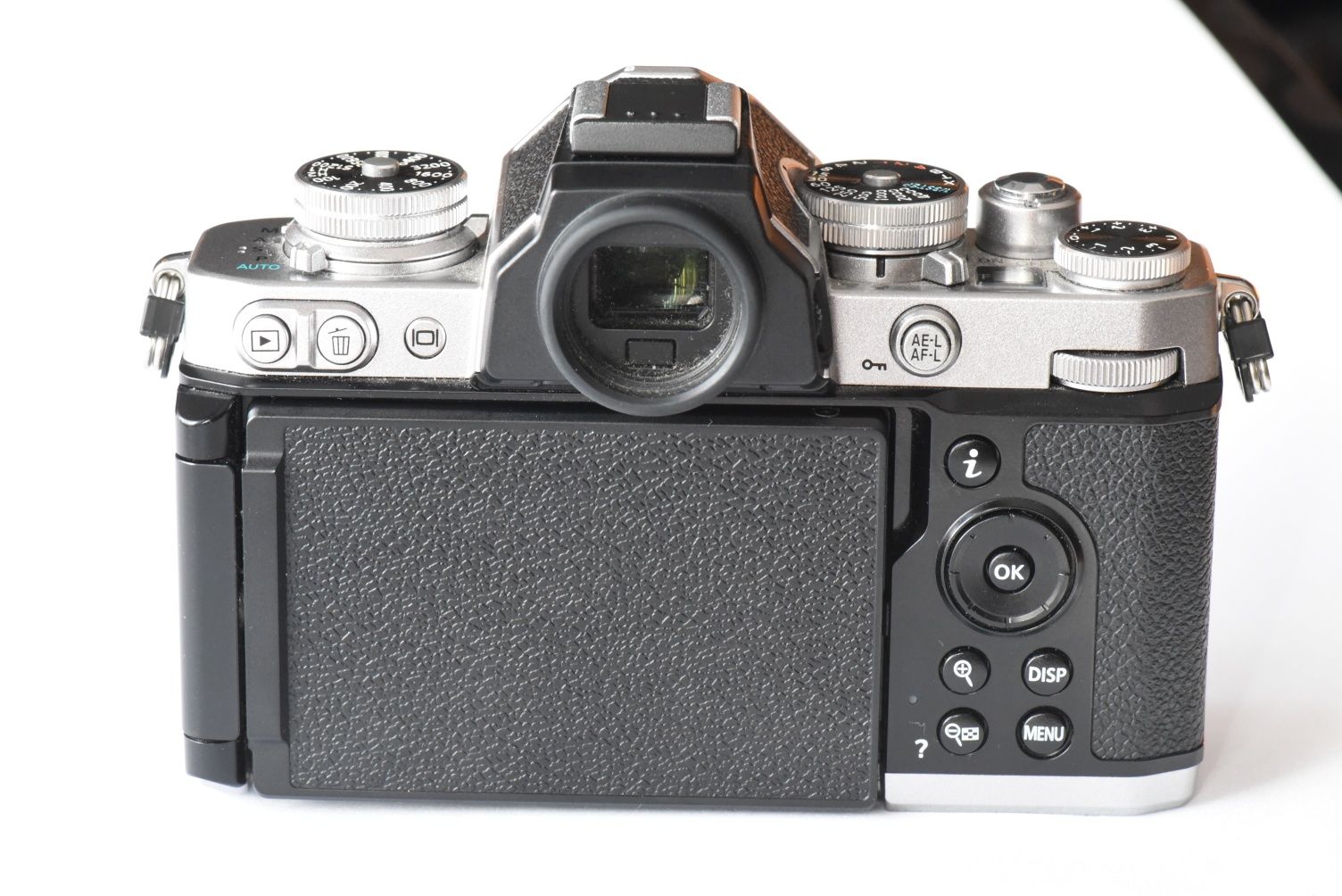 Nikon Z fc com lente 16-50mm