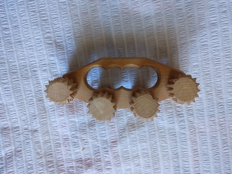 Массажёры из дерева