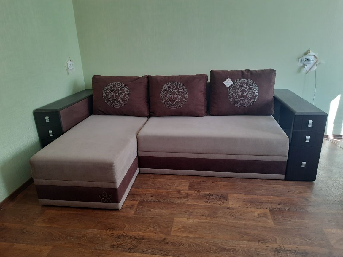 Диван для себе або В КВАРТИРУ ПІД ОРЕНДУ