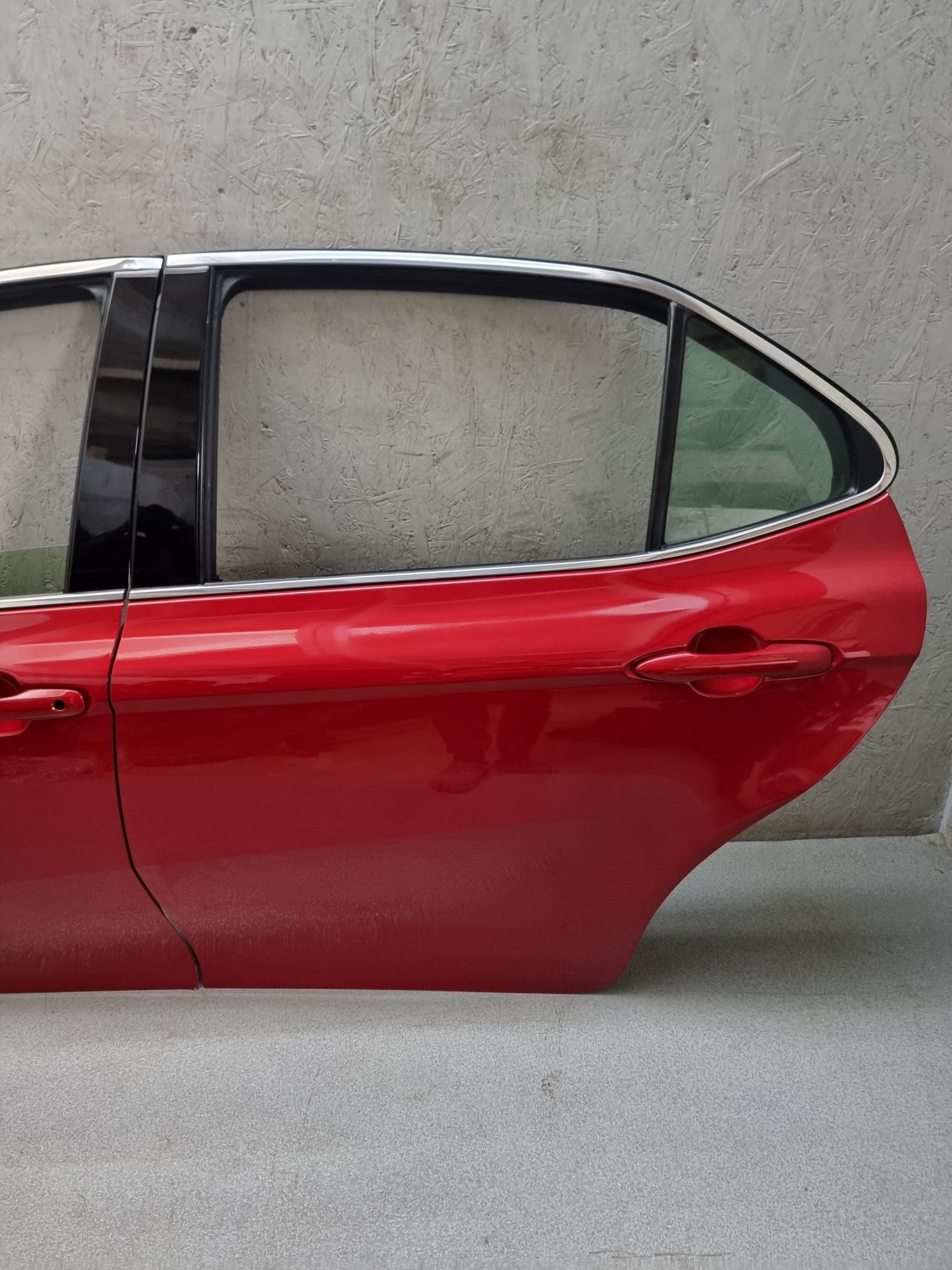 Двері передні ліві 3u5 Toyota Camry 70 hybrid xle le se xse  розборка