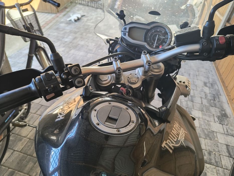 Triumph Tiger 800/Możliwa zamiana