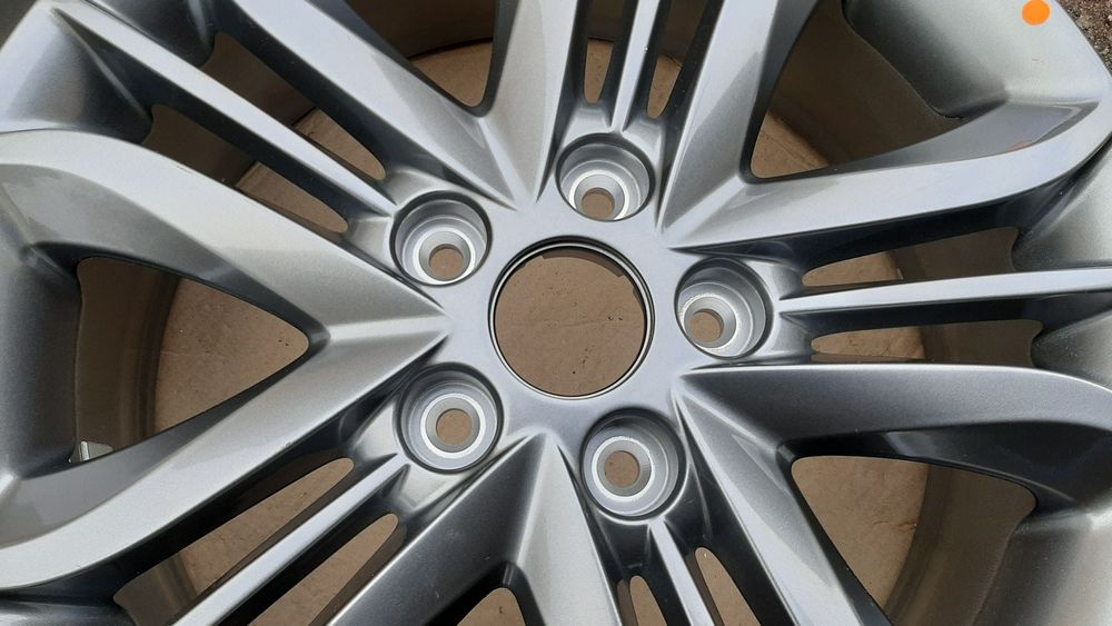 Диск Hyundai IX35-Tucson 5x114.3 R17 оригінал