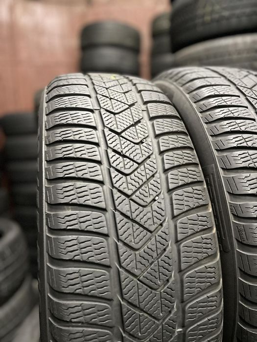 205/55 R19 Pirelli Sottozero 3 (Зимова гума бу) Склад-Шин