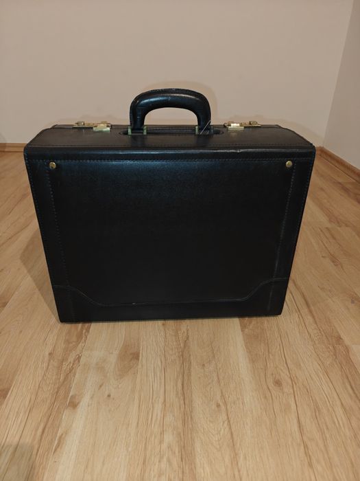 Kufer torba walizka skórzana pilotka nawigatorka