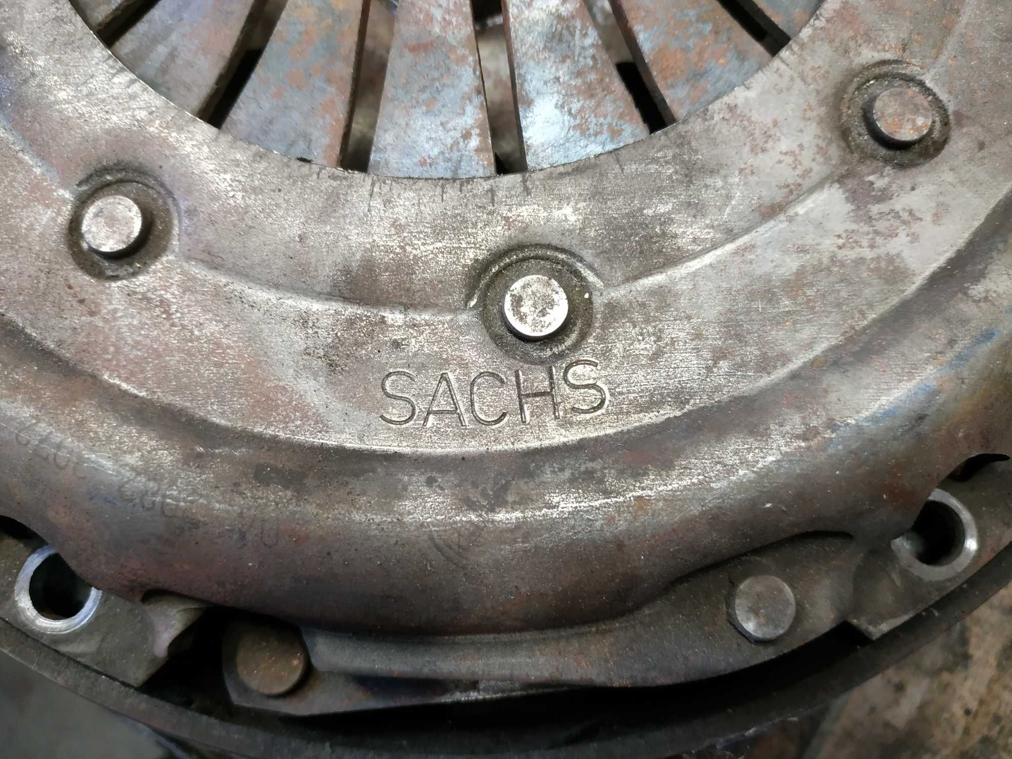 Sprzęgło dwumas Sachs + koło zamachowe  VW Audi 1.8T 20V