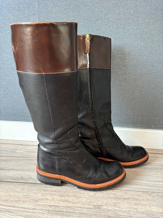 Шкіряні чорні високі черевики, розмір 37.5