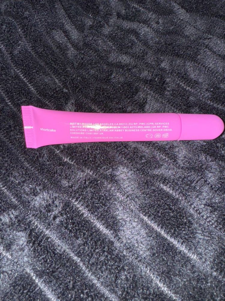Rhode Lip tint Shortcake