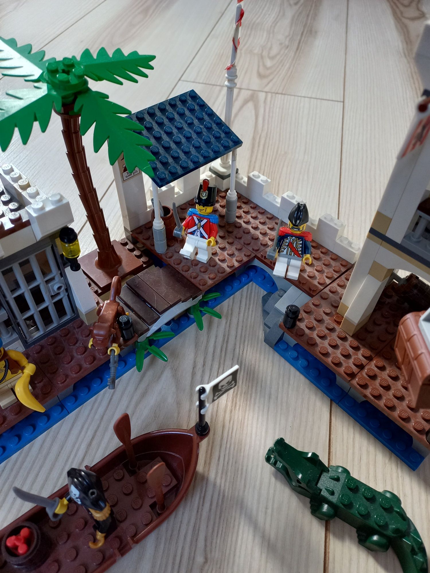 LEGO Pirates 6242 Żołnierska Forteca