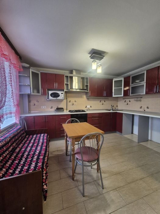 Квартира з автономним опаленням Ya