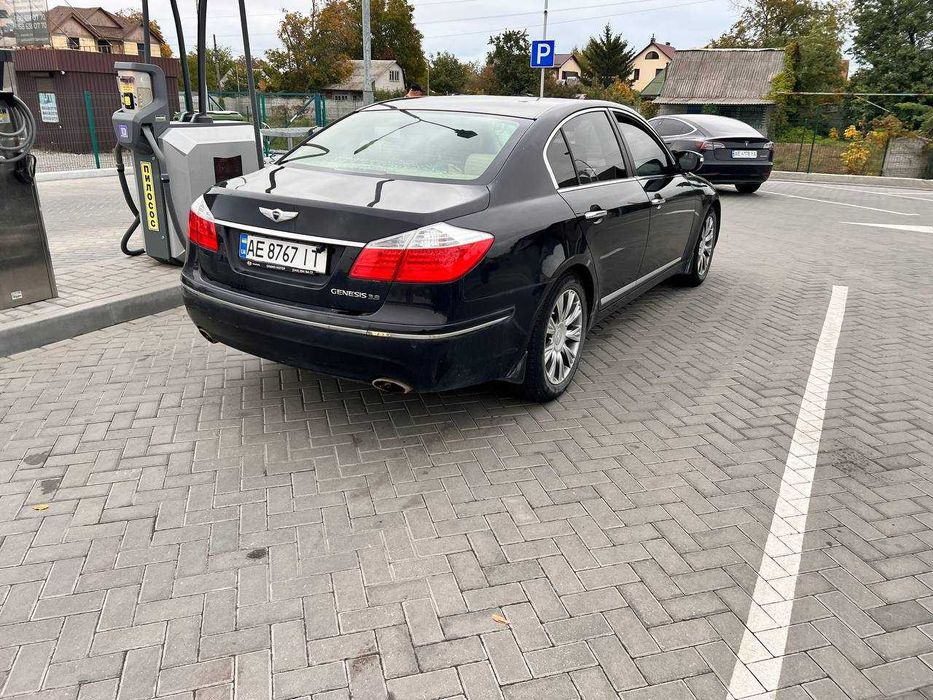 Hyundai Genesis 2008 3.8