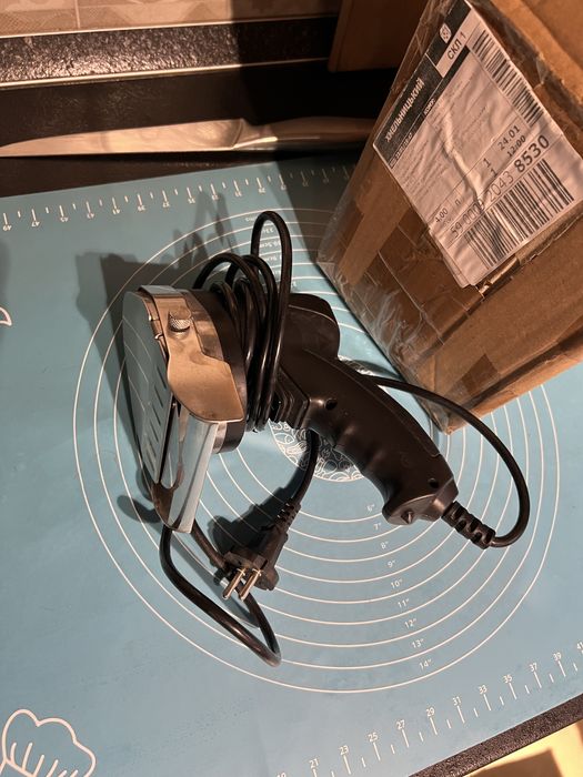 Електричний ніж  для шаурми або кебаба