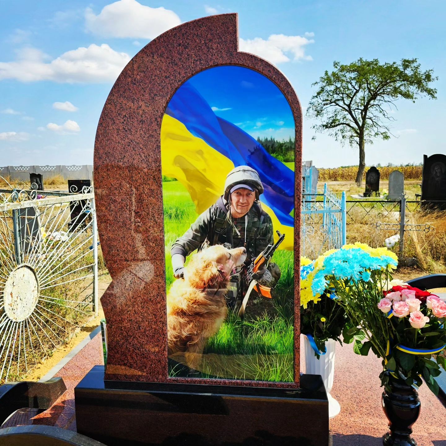 Пам'ятник для військового ЗСУ, фото на склі, памятник для военного