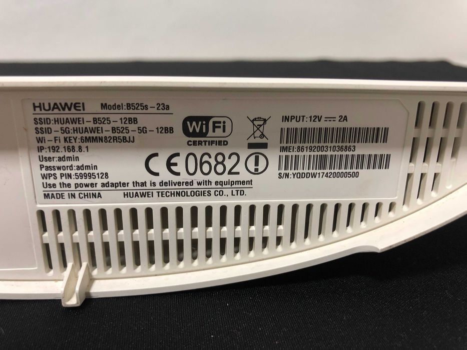 Router Huawei B525s-23a bez simloka PLAY