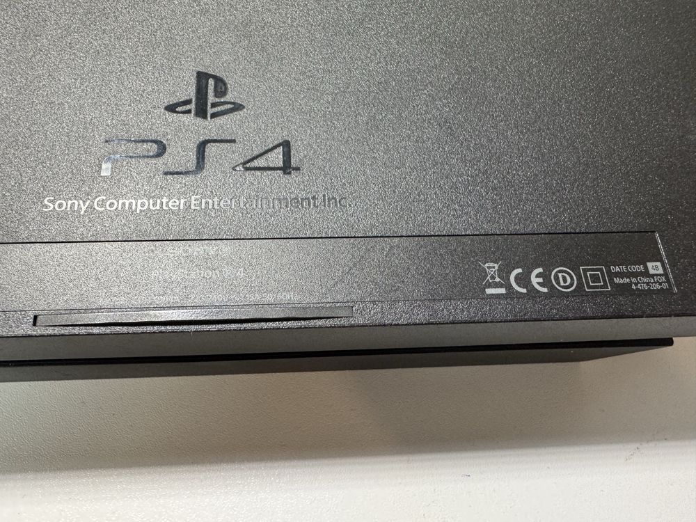 Konsola Sony PS 4 500 GB/2 x pad / Wrocław sklep/