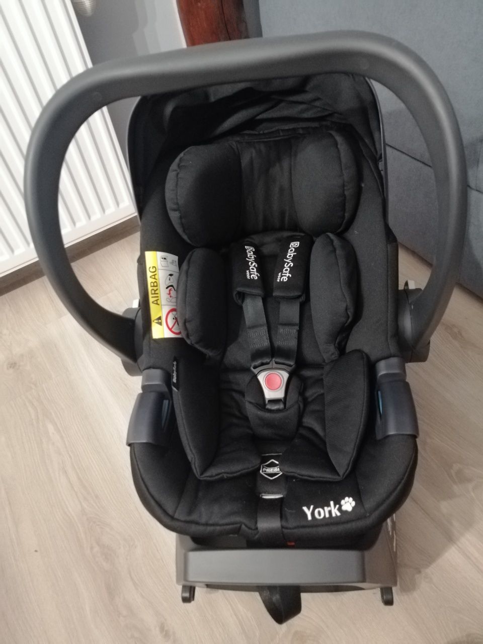 Fotelik Be Safe York z baza Isofix 0-13kg.