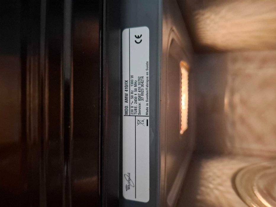 Kuchenka mikrofalowa Whirlpool AMW 410/IX