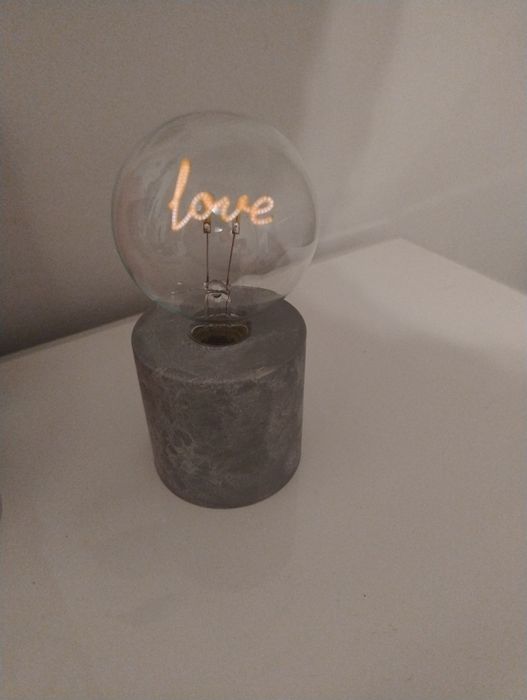 Lampka na baterie