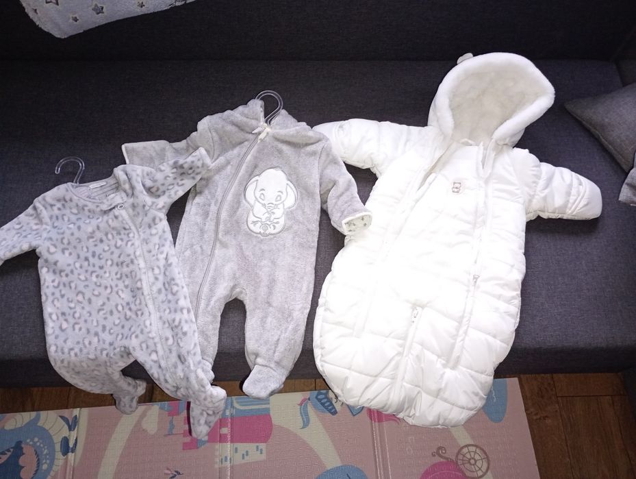 Kombinezony niemowlęce