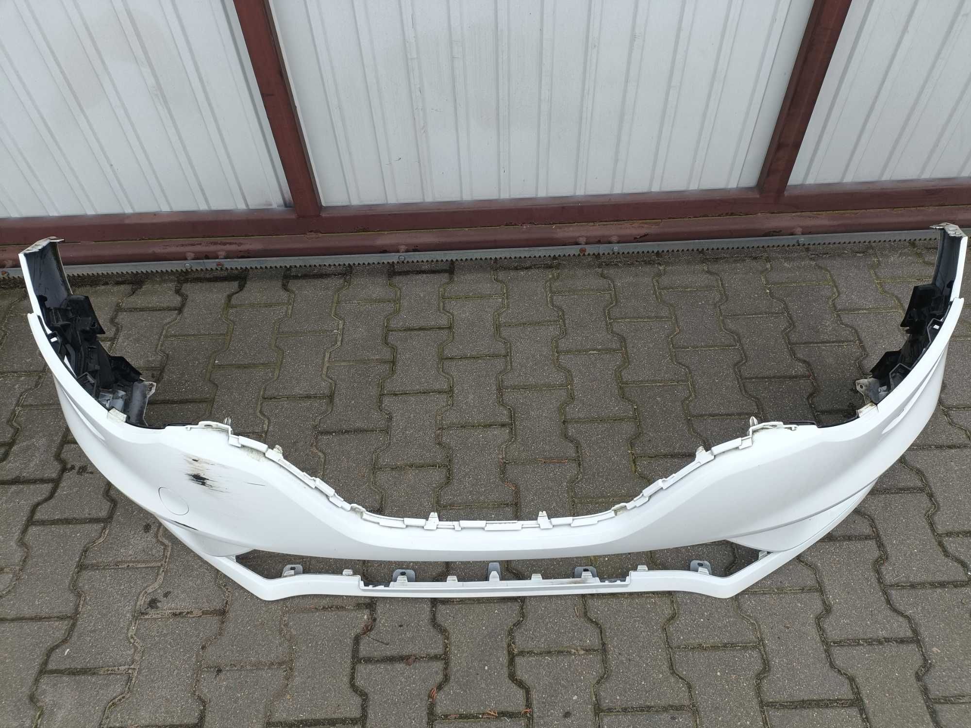 Renault Megane 4 IV zderzak przedni atrapa grill 16-