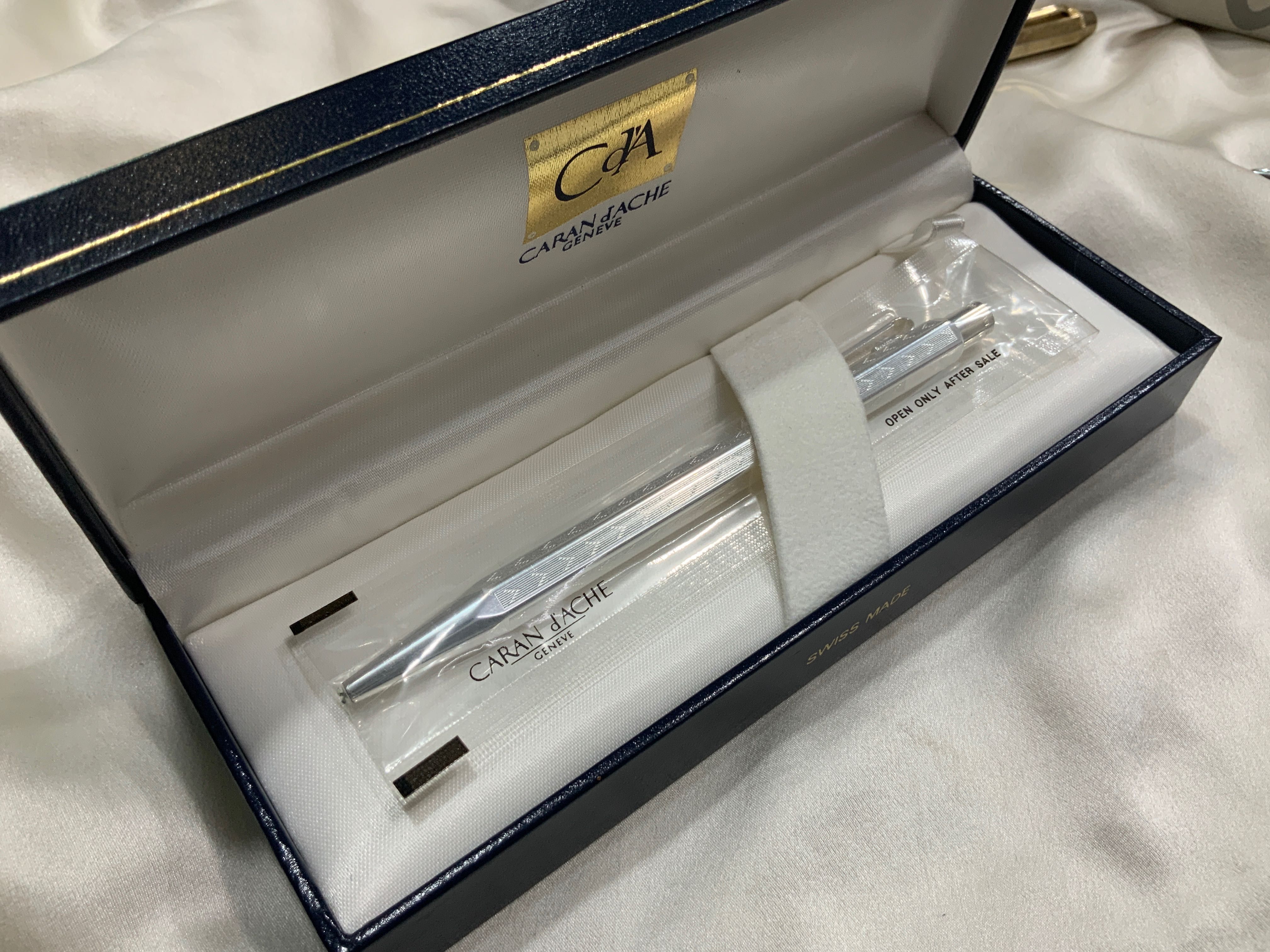 Parker Fisher Space Hauser Diplomat Cross Caran d'Ache Montblanc