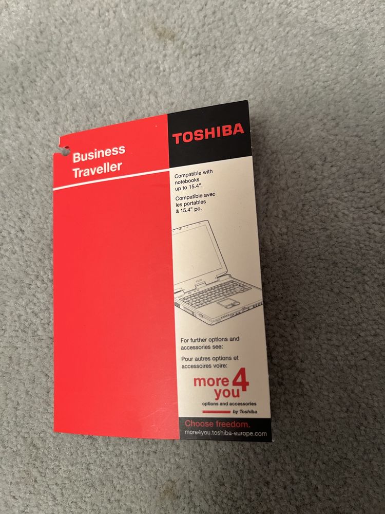 Torba podrozna na laptopa pilotka Toshiba business traveler nowa