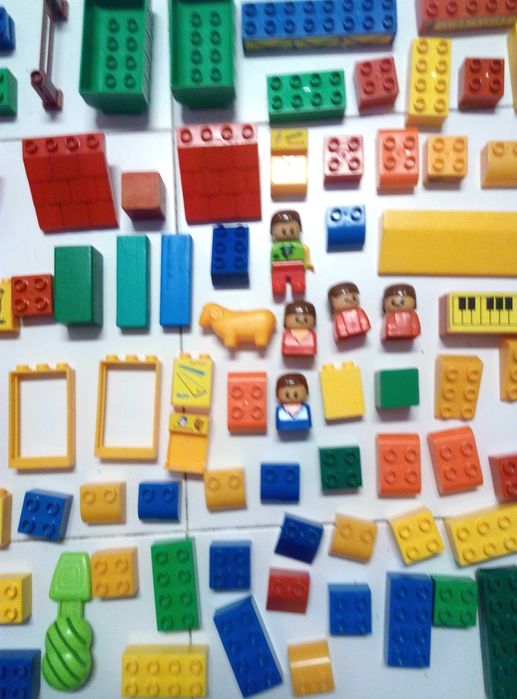 Lego - Conjunto de peças, em caixa, tema quinta