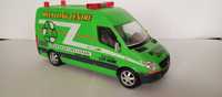 Mercedes sprinter 1/38 Realtoy