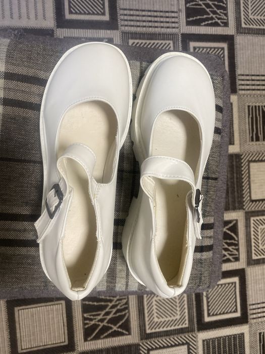 Туфлі Лоліти білі