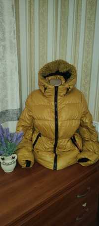 Тёплая Зимняя курточка (пуховик)46-48